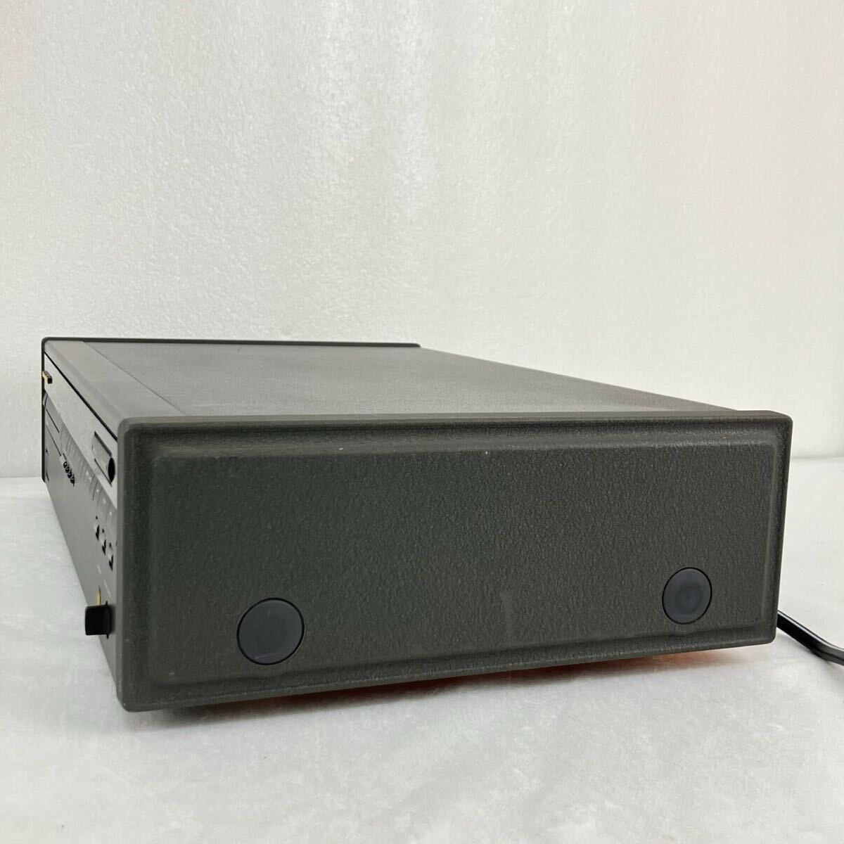 希少marantz CD-72F CDプレーヤー　通電確認済み　ジャンク品 希少marantz CD-72F CDプレーヤー 通電確認済み ジャンク品