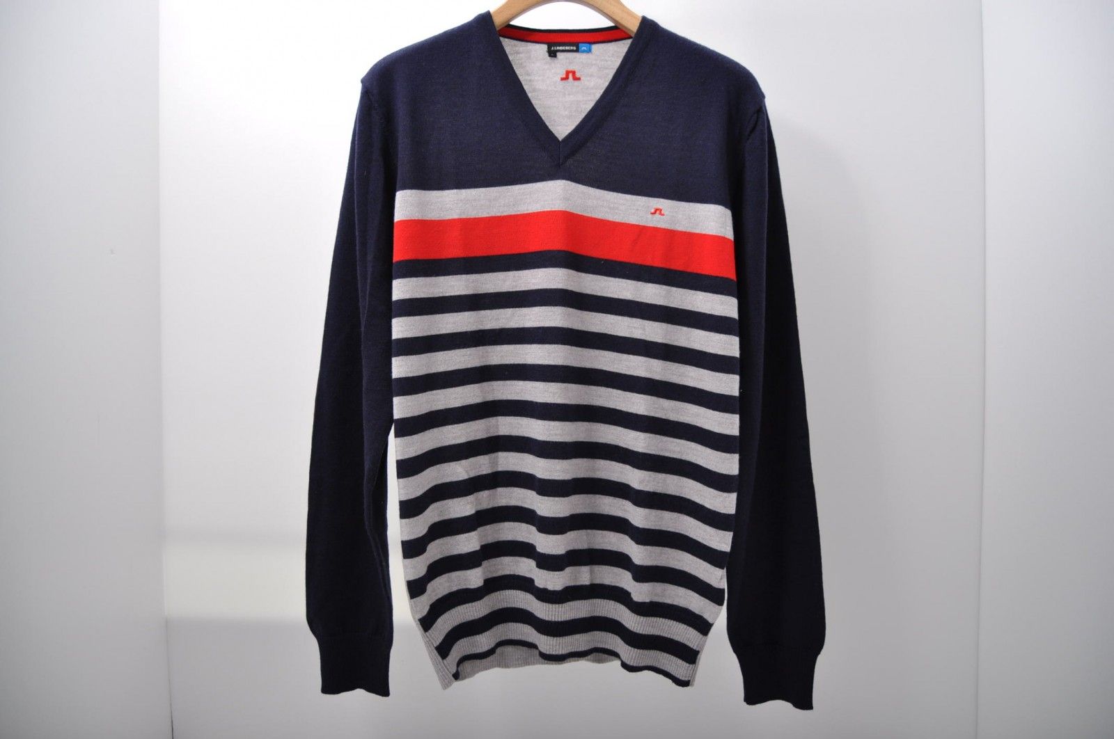 中古 メンズ ジェイリンドバーグ J.LINDEBERG セーター L 紺×グレー×赤