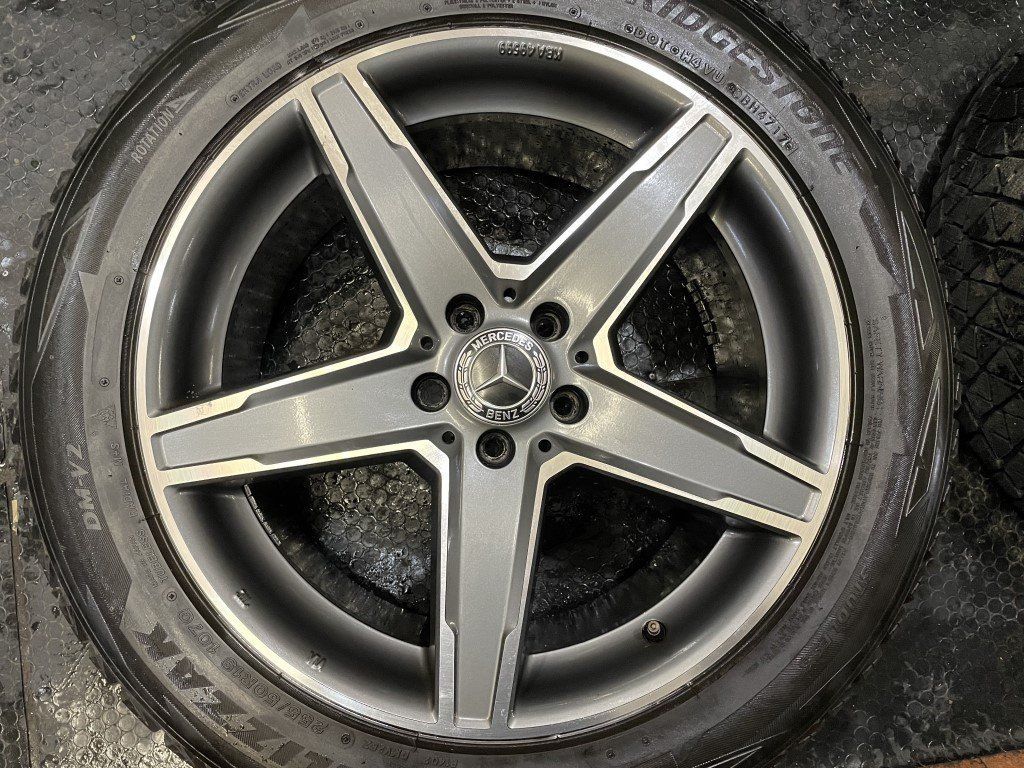 【BS BLIZZAK DM-V2 255/50R19】スタッドレス【MAK STERNA スターナ 19インチ  8.5J5HPCD112+58】ナット付 W164 Mクラス GLE等　(VTG583)