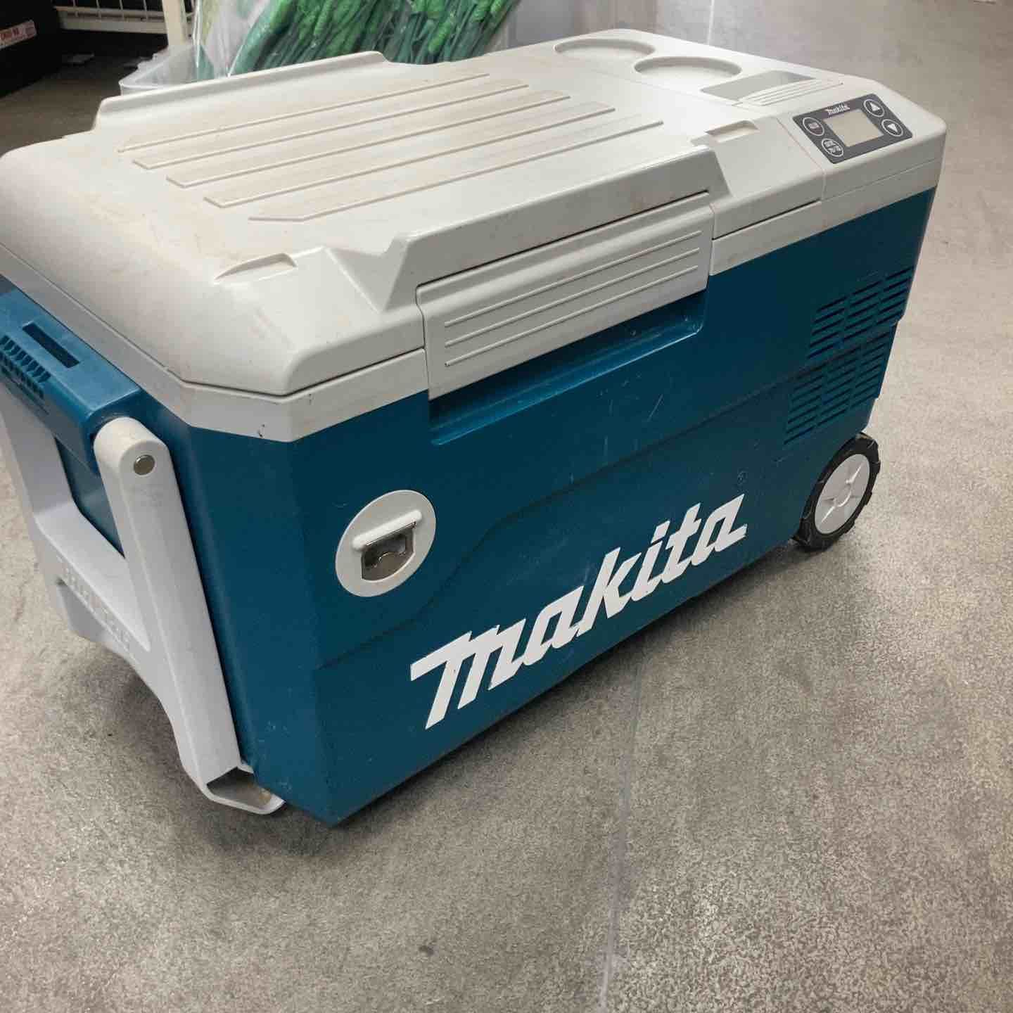 マキタ makita コードレス冷温庫 CW180DZ 川崎店