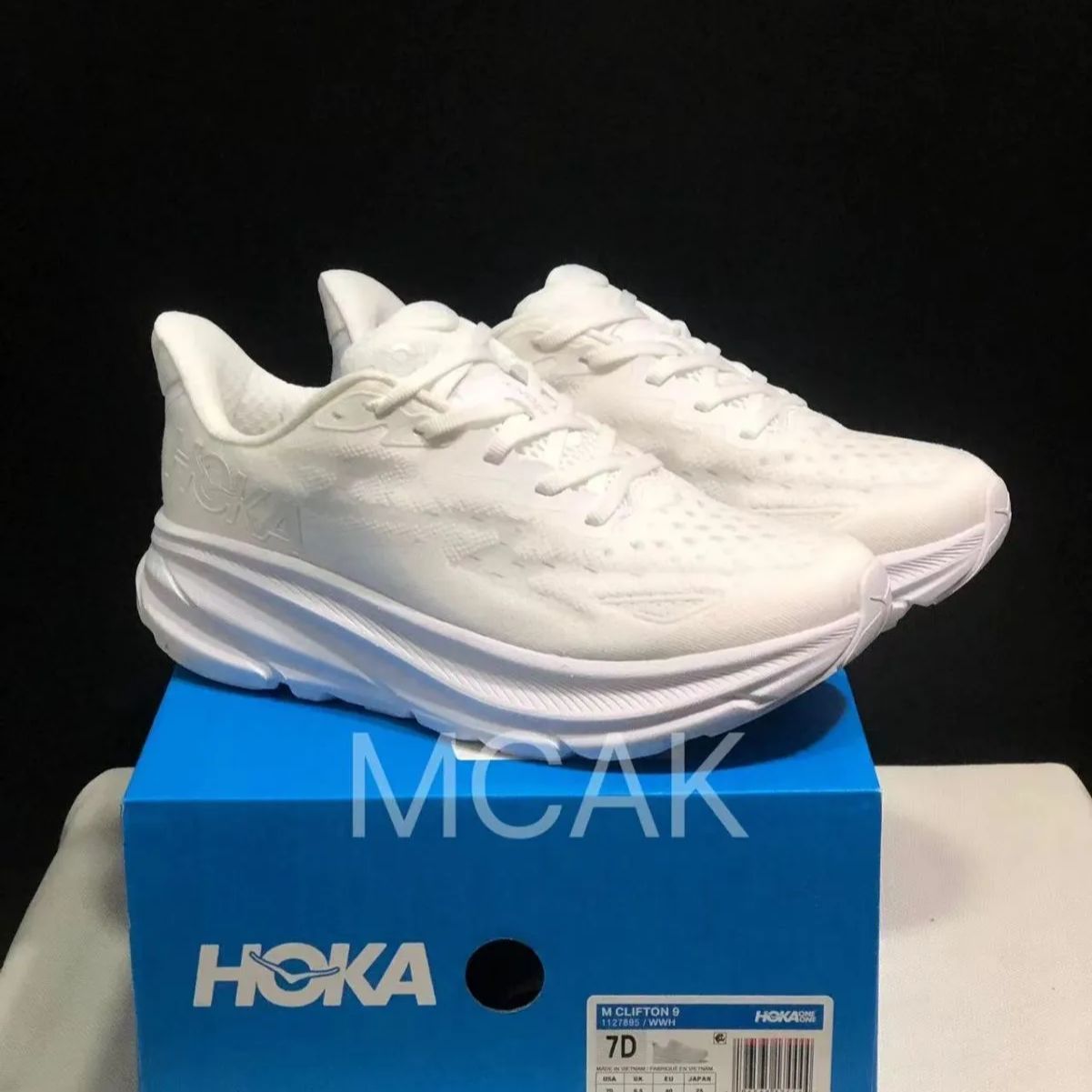 HOKA ONE ONE CLIFTON 9 ホカオネオネ クリフトン9 シューズ ランニングシューズ スニーカー 軽量 耐久性レディース