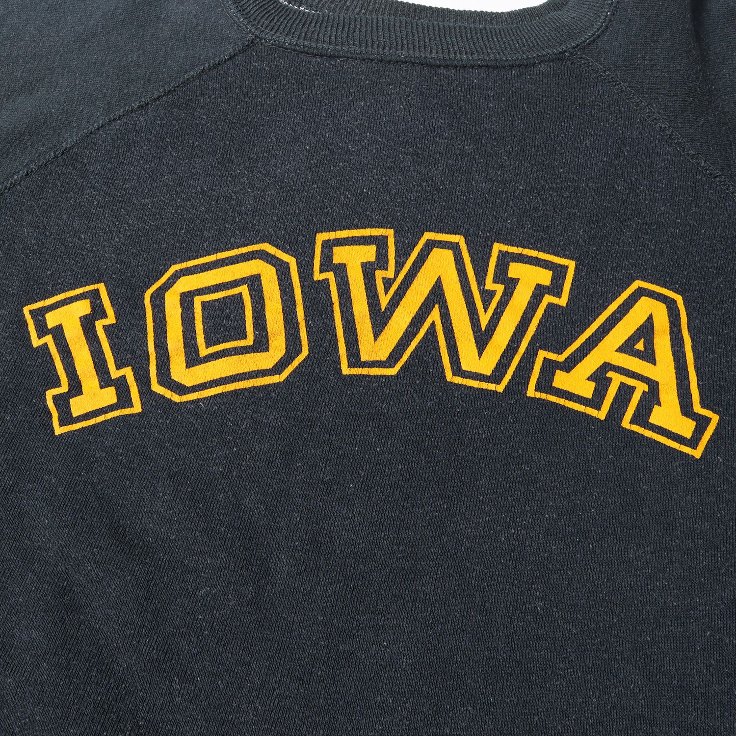 60s カレッジロゴ スウェット IOWA 黒