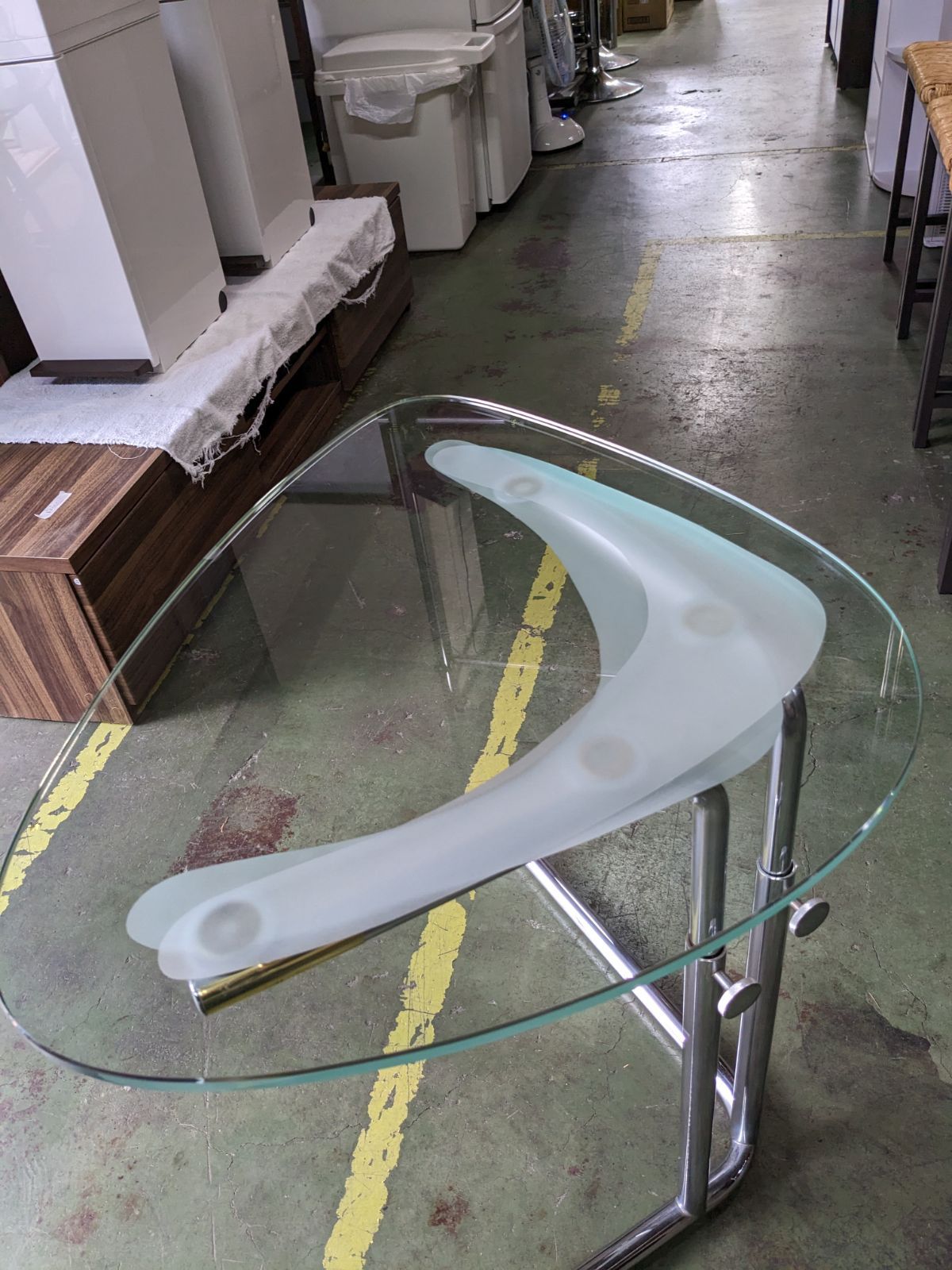 TECTA | K22 サイドテーブル ガラス （ガラス製品の為、引取か自社配送