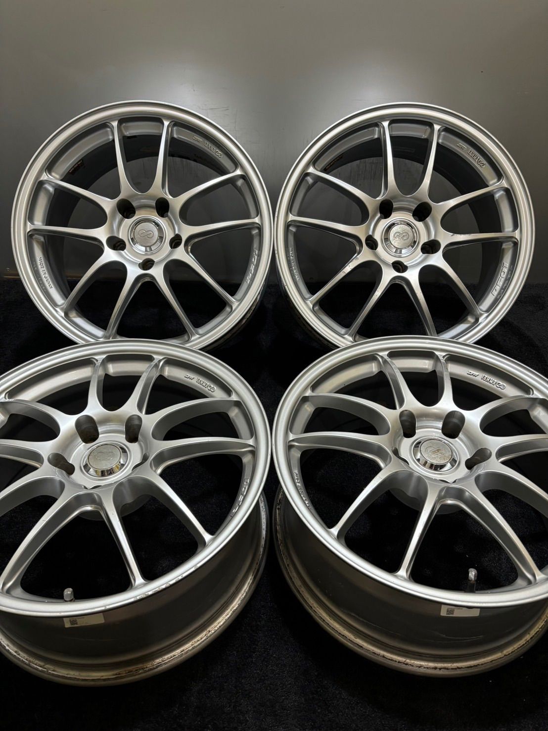ENKEI PF01 18インチ 8J +35 120 5H アルミホイール 4本 BMW 3シリーズ (P-G505)