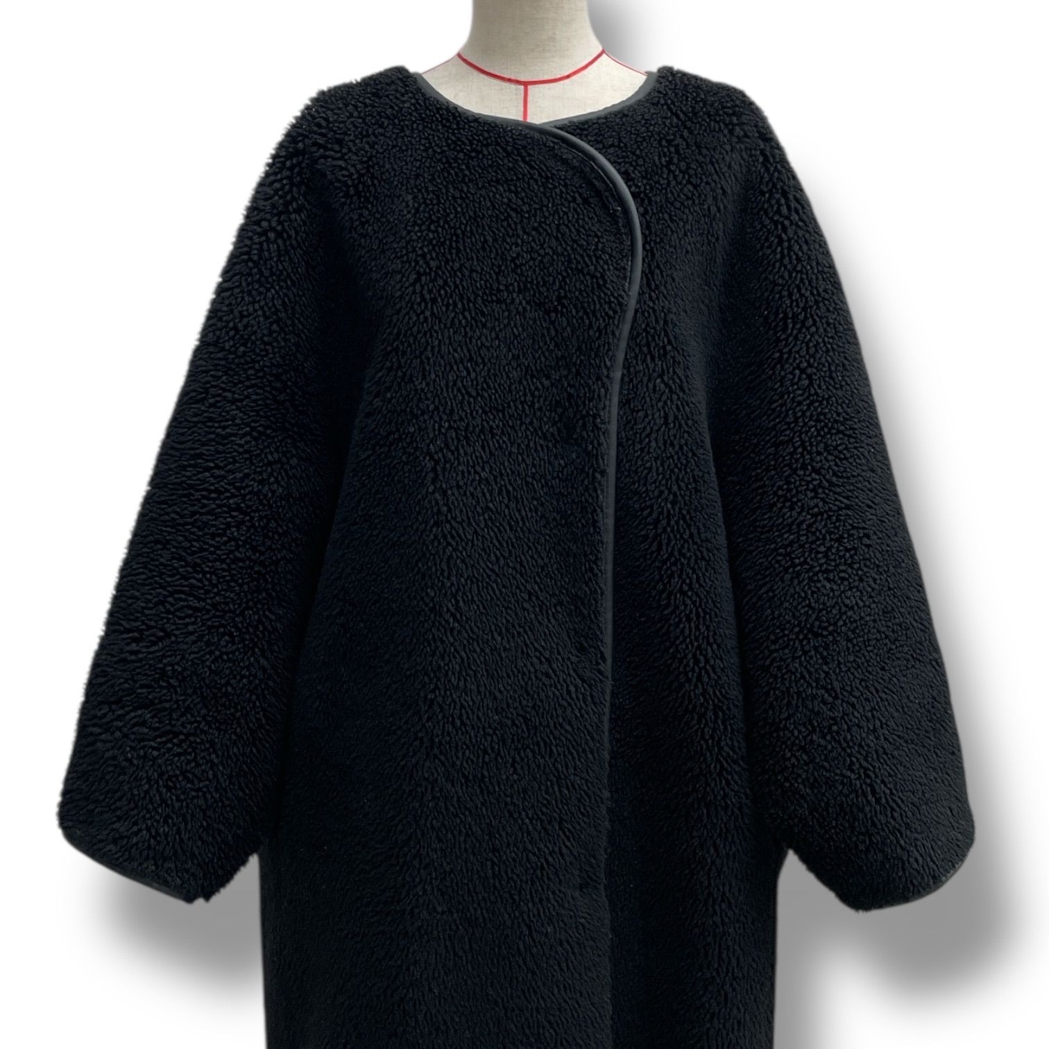 AKTE アクテ ボアパイピングコート ロングコート ボア アウター 袖レザー ゆったり ボリューム ブラック 黒 サイズF レディース 冬 ゴーゴー古着久喜倉庫店 No.1158