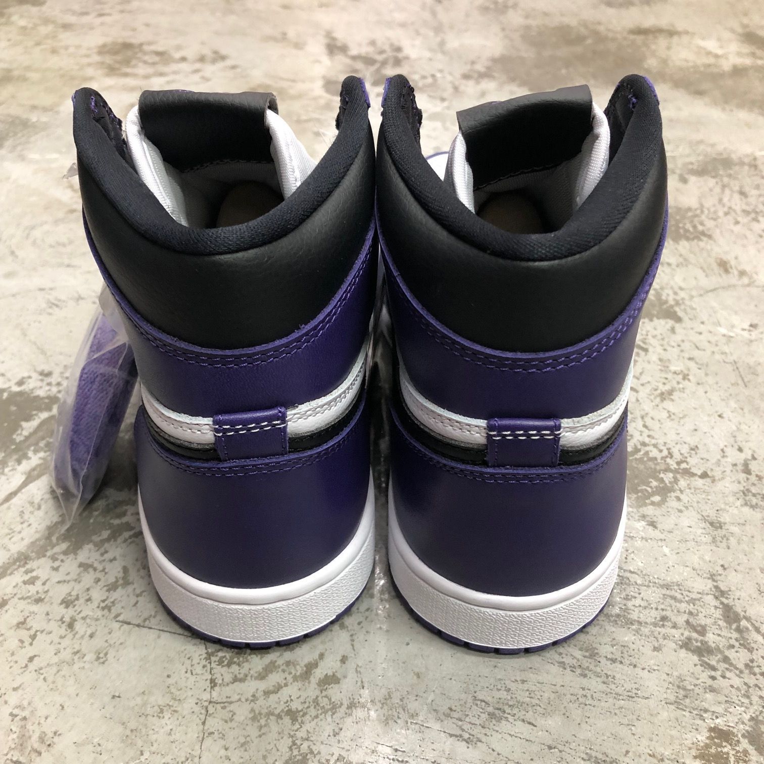 国内正規 新品 NIKE AIR JORDAN 1 RETRO HIGH OG COURT PURPLE 555088 