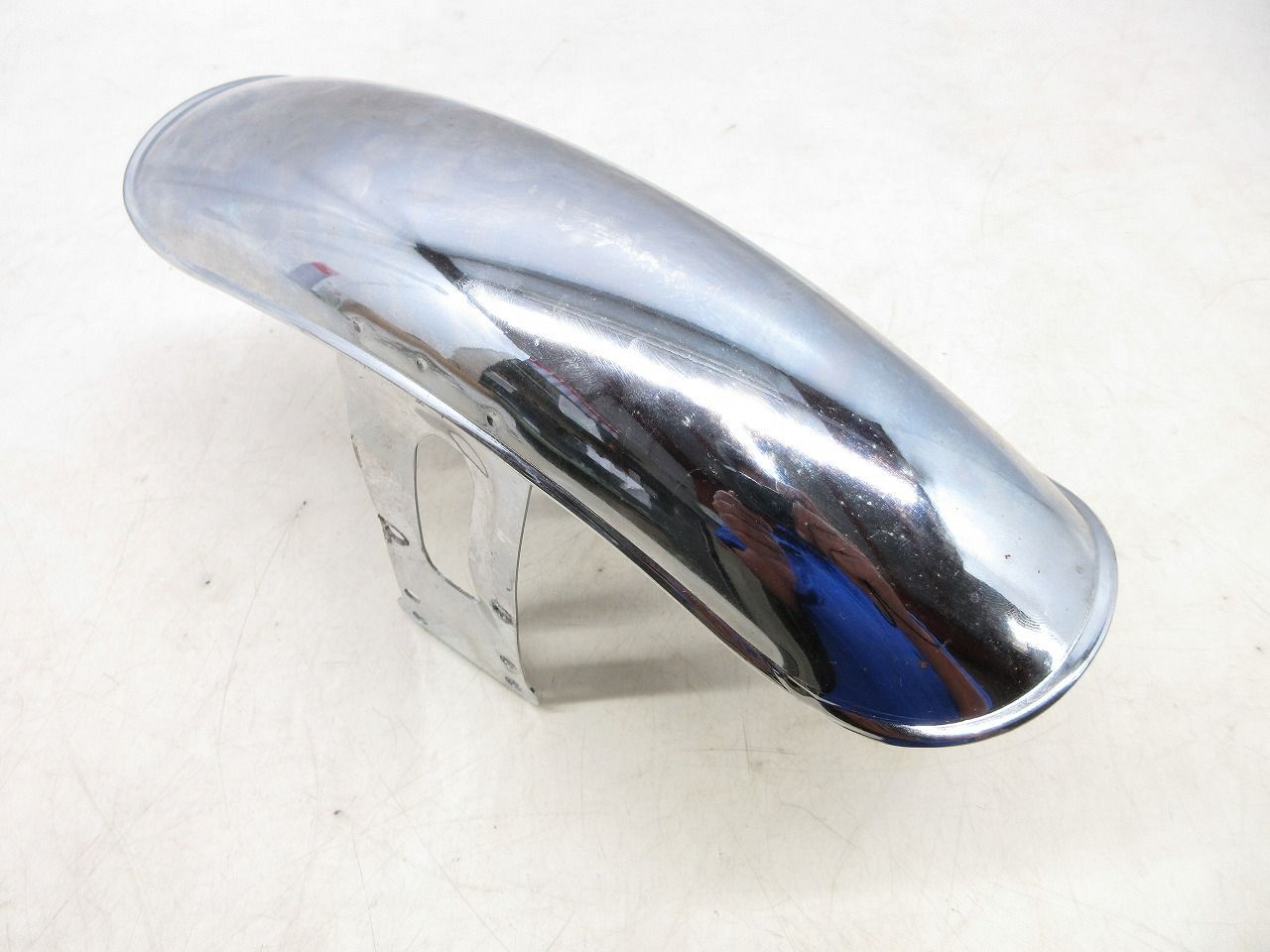 XL50S フロントフェンダー 社外品 中古バイク部品 0709H32M-22 バイク