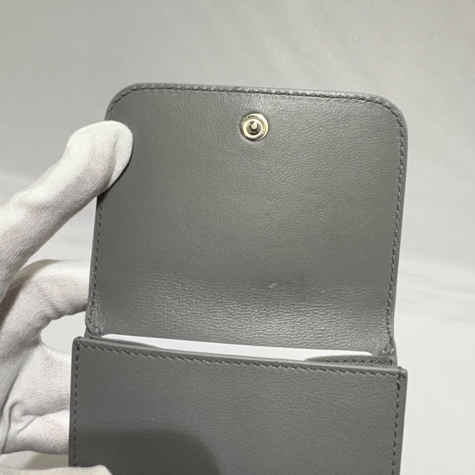 BALENCIAGA グレー 三つ折り財布 BALENCIAGA バレンシアガ 財布 三つ折り ミニ財布 グレー 灰色