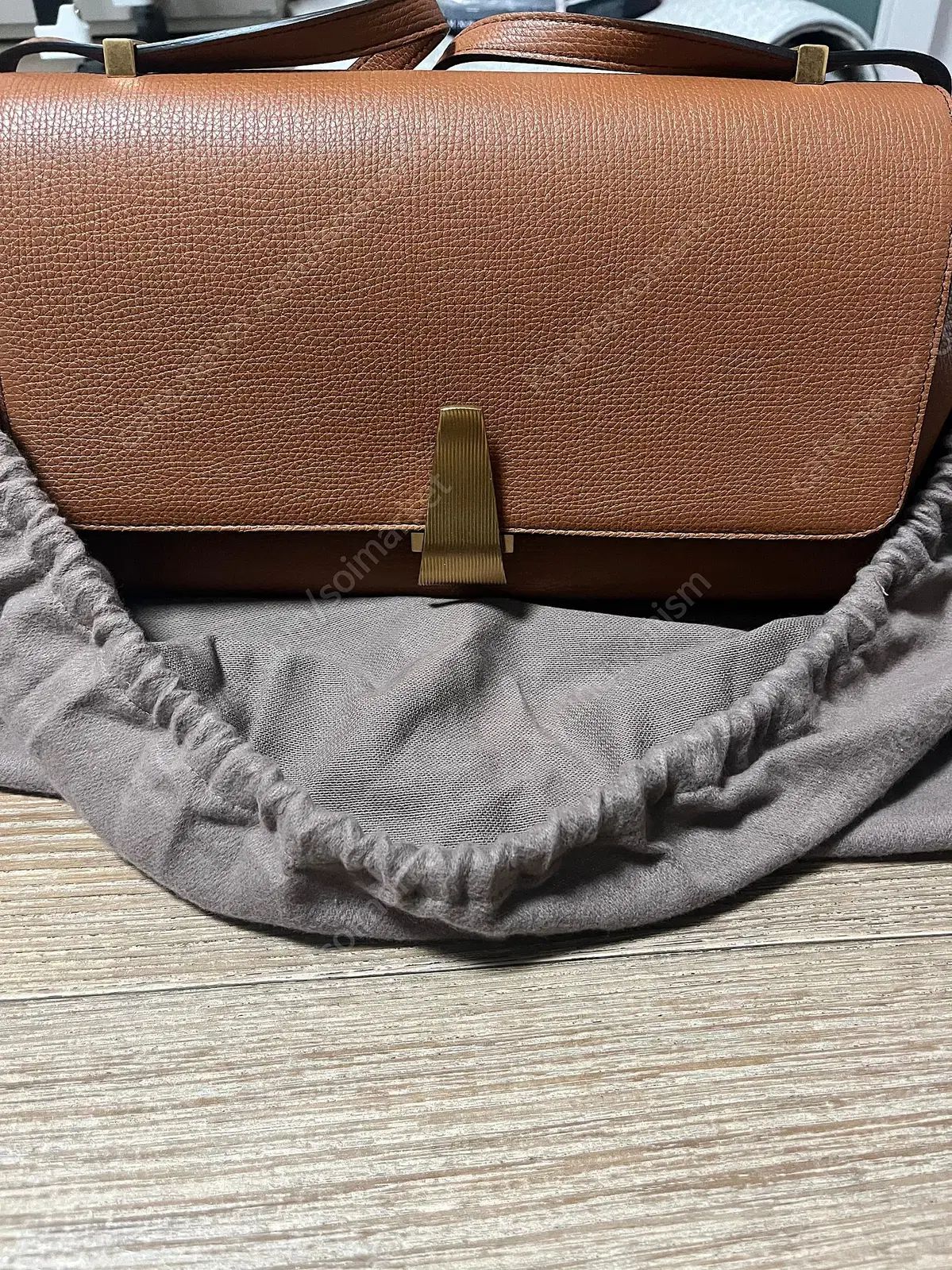 Bottega Veneta(ボッテガヴェネタ) パルメラート アングルバック