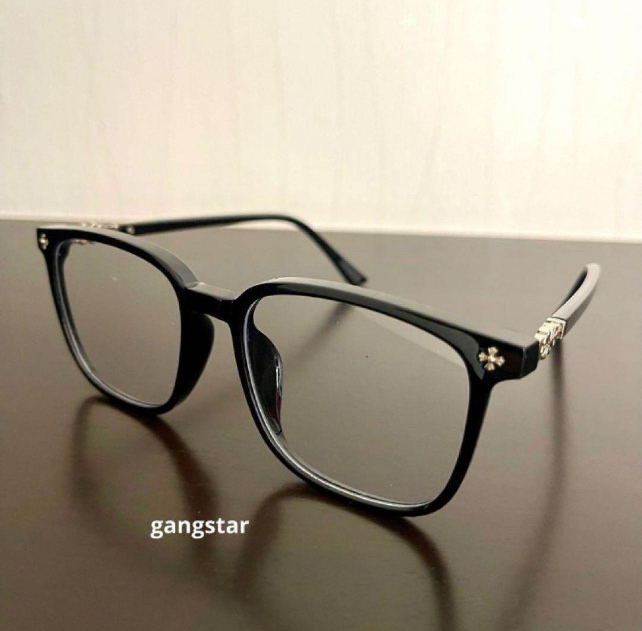 伊達メガネ 黒縁 ハーフシルバー クロス ダガー Y2K クロムハーツ好き