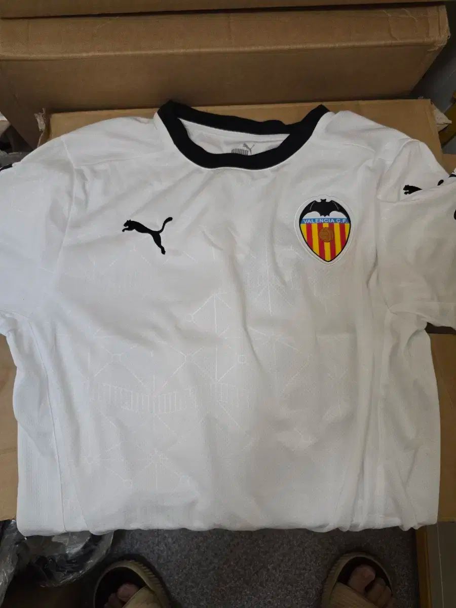 サッカースペイン代表 2011年ユニフォーム上下セット Oサイズ(L