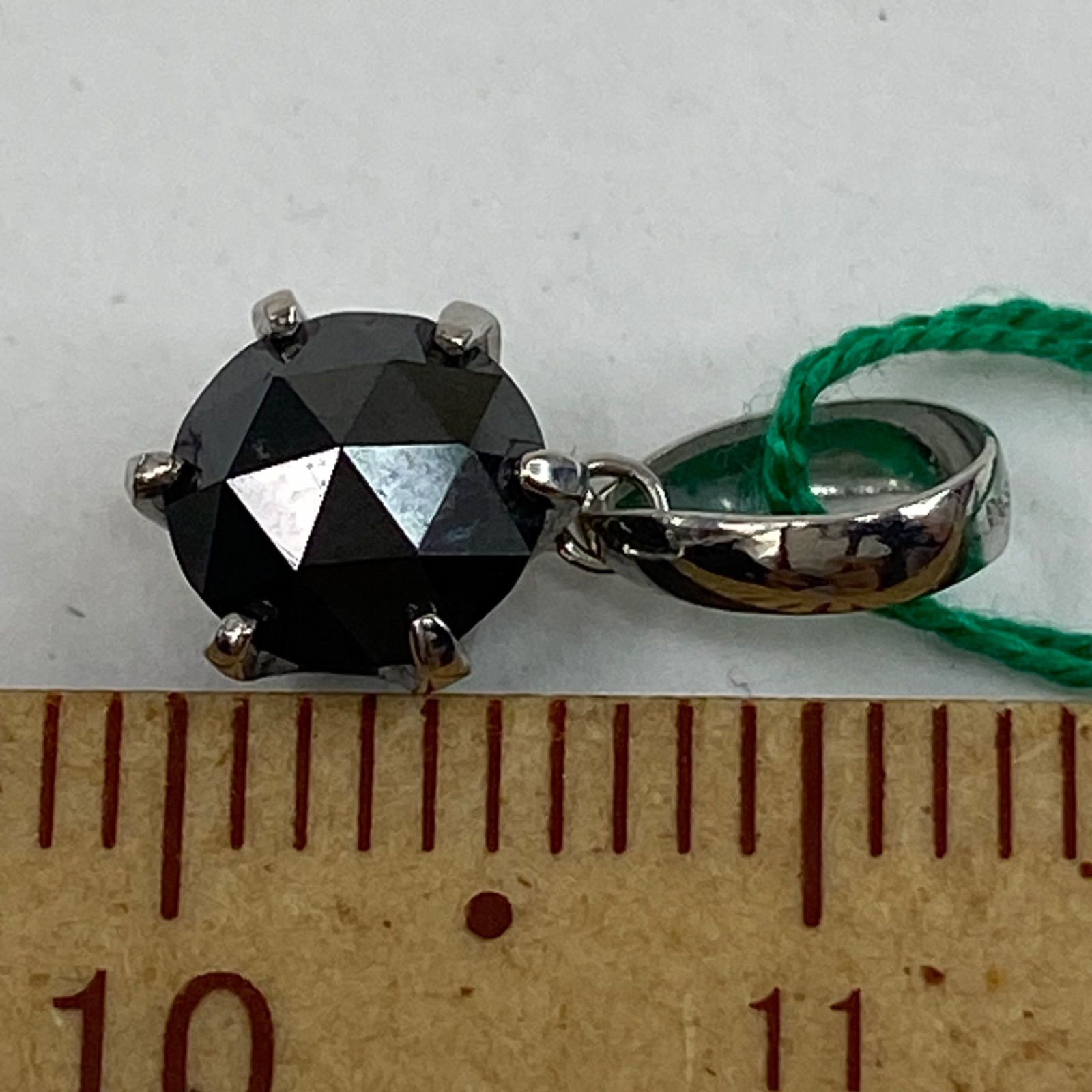 pt900 プラチナペンダント ブラックダイヤモンド 0.68ct - メルカリ