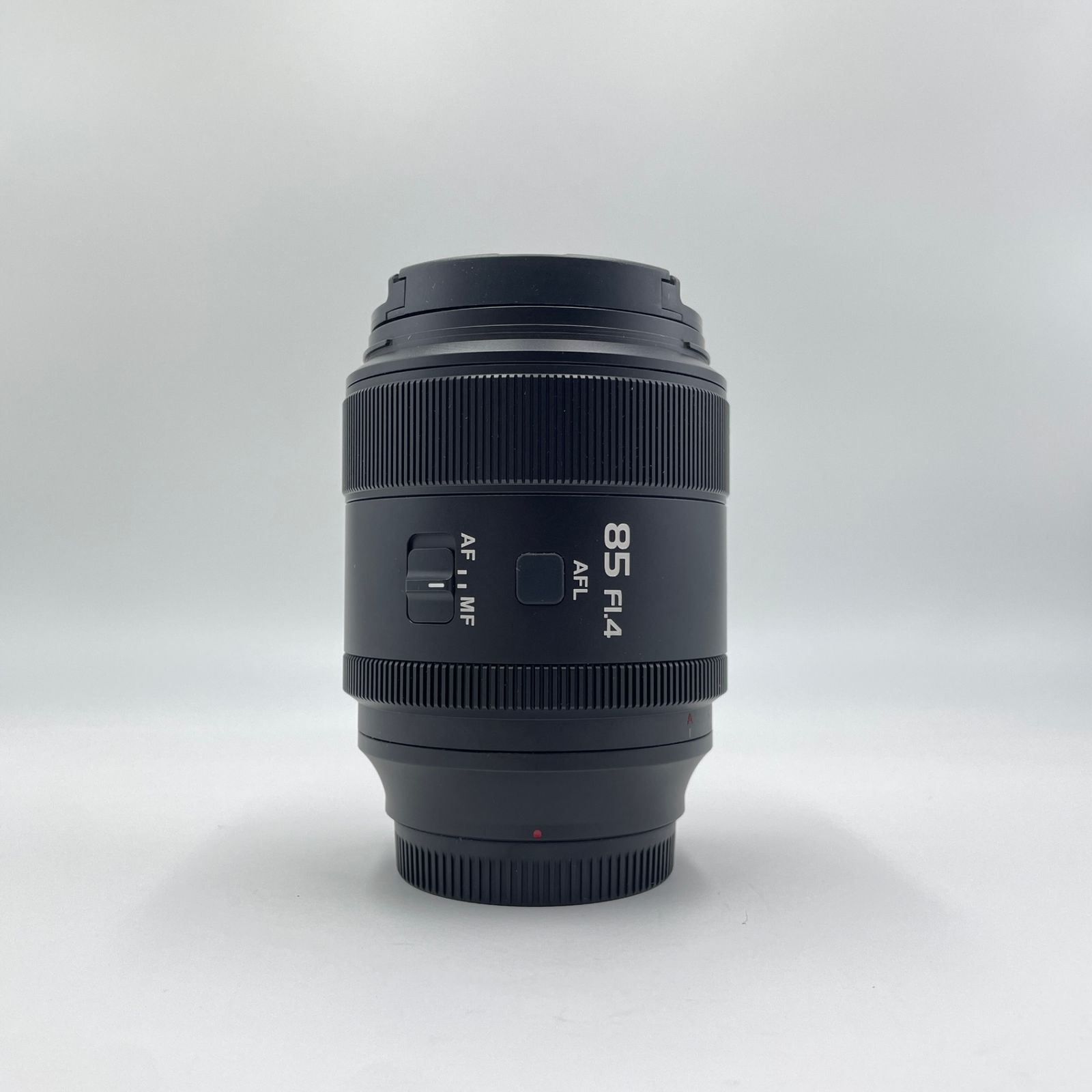 美品 SIRUI Aurora 85mm F1.4 Full Frame Sony Eマウント【C4697-60