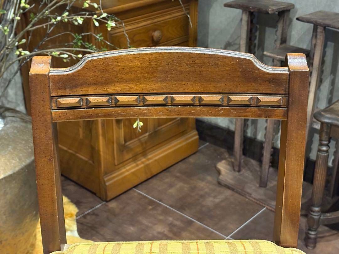 カウンターチェア