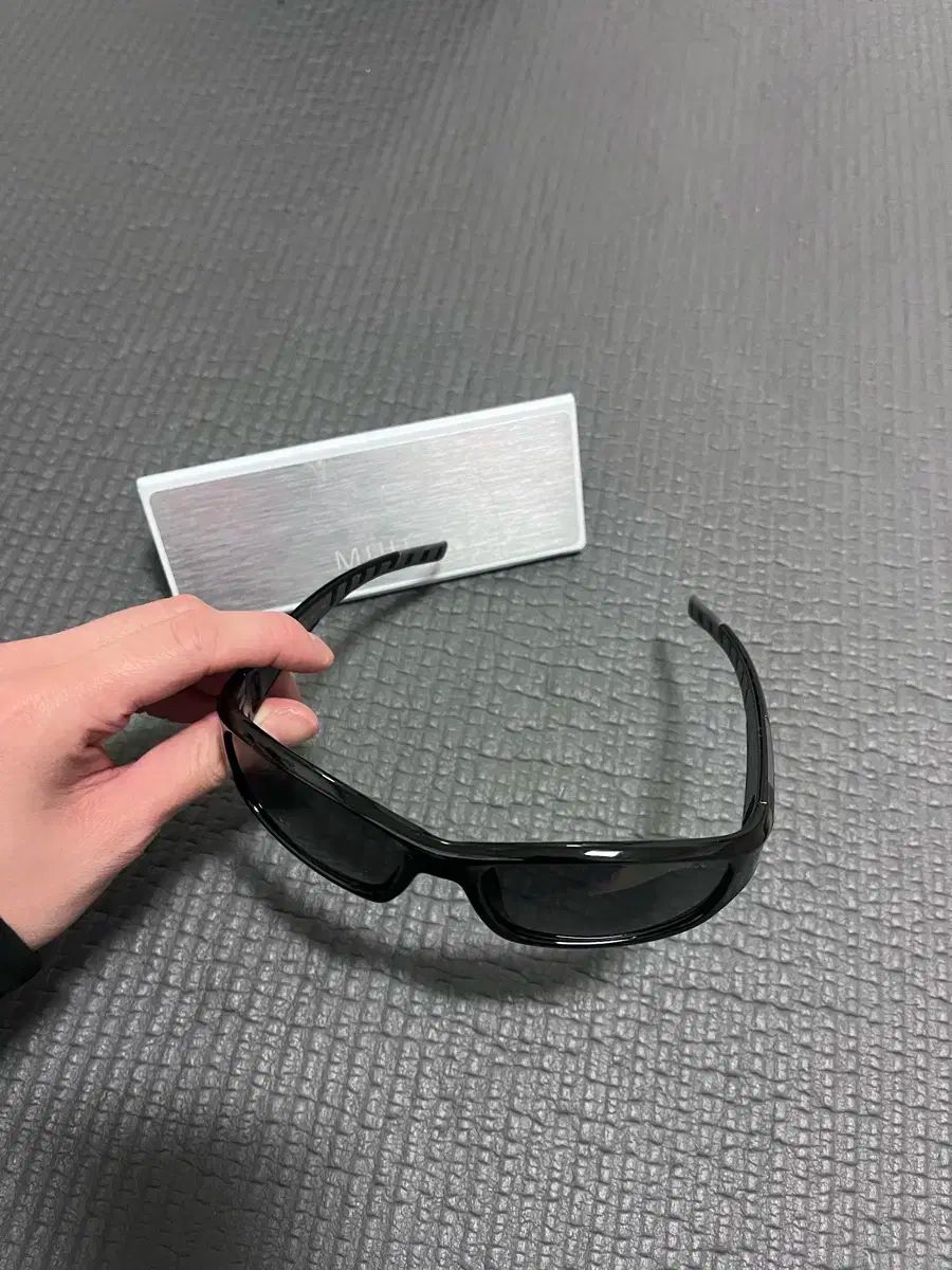 サングラス