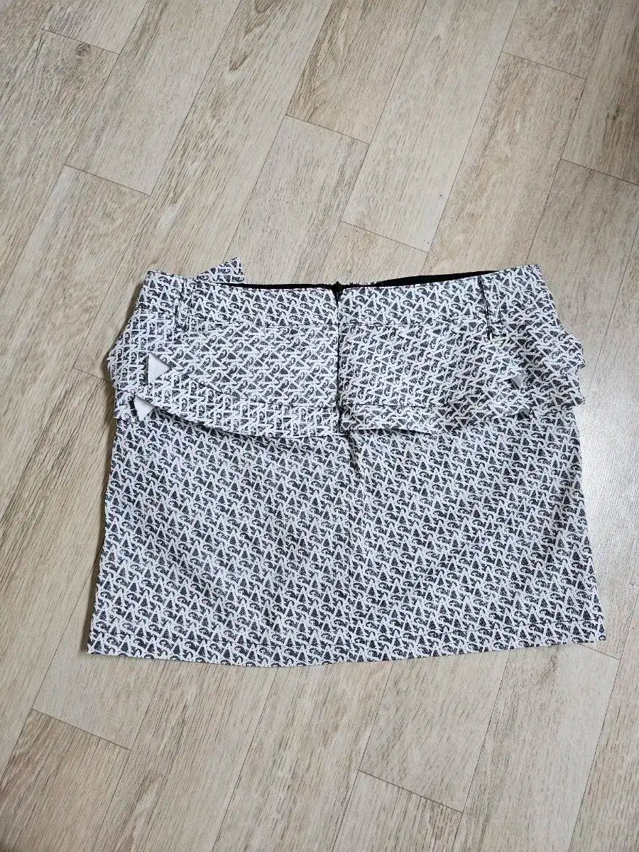 認められた St ANDREWS セント アンドリュース スカート 70 サイズ