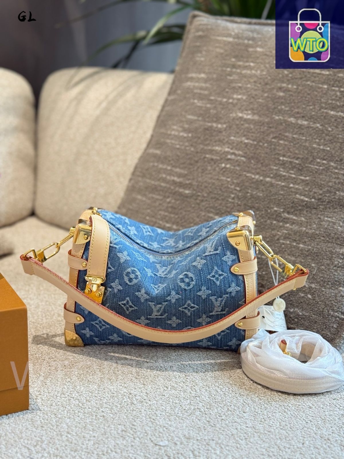 今日特価】Louis Vuitton New Soft Box Bag Side Trunk Medium
