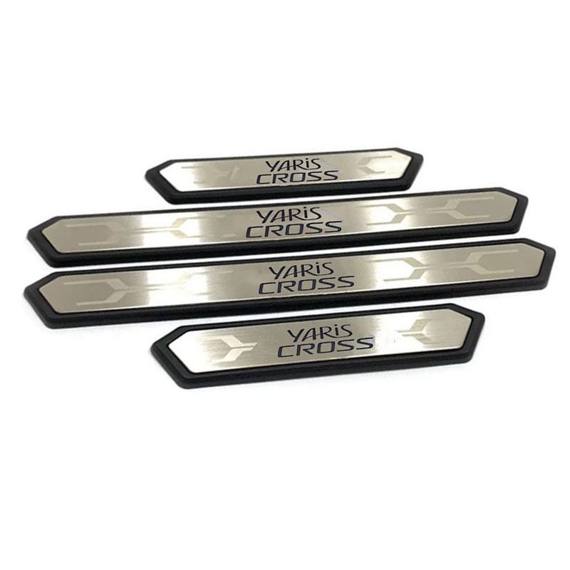 送料無用 24系 トヨタ ヤリスクロス 外側ドアスカッフプレート サイドステップガード キズ防止 4枚セット ZYP42 入荷