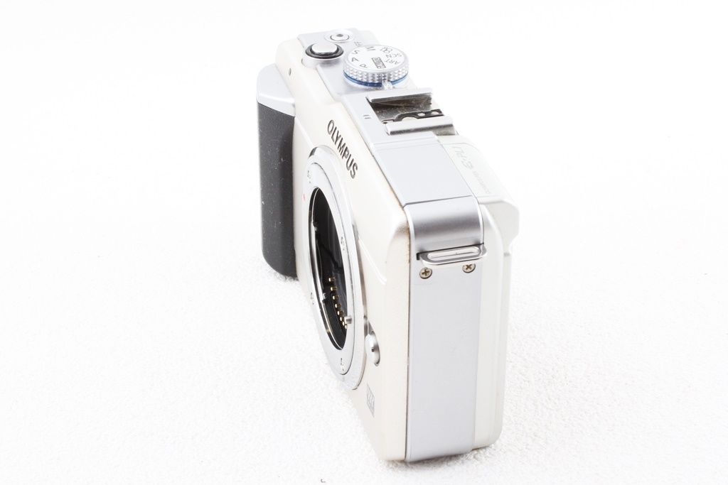 美品 OLYMPUS オリンパス PEN Lite E-PL1 レンズキット ミラーレス機 