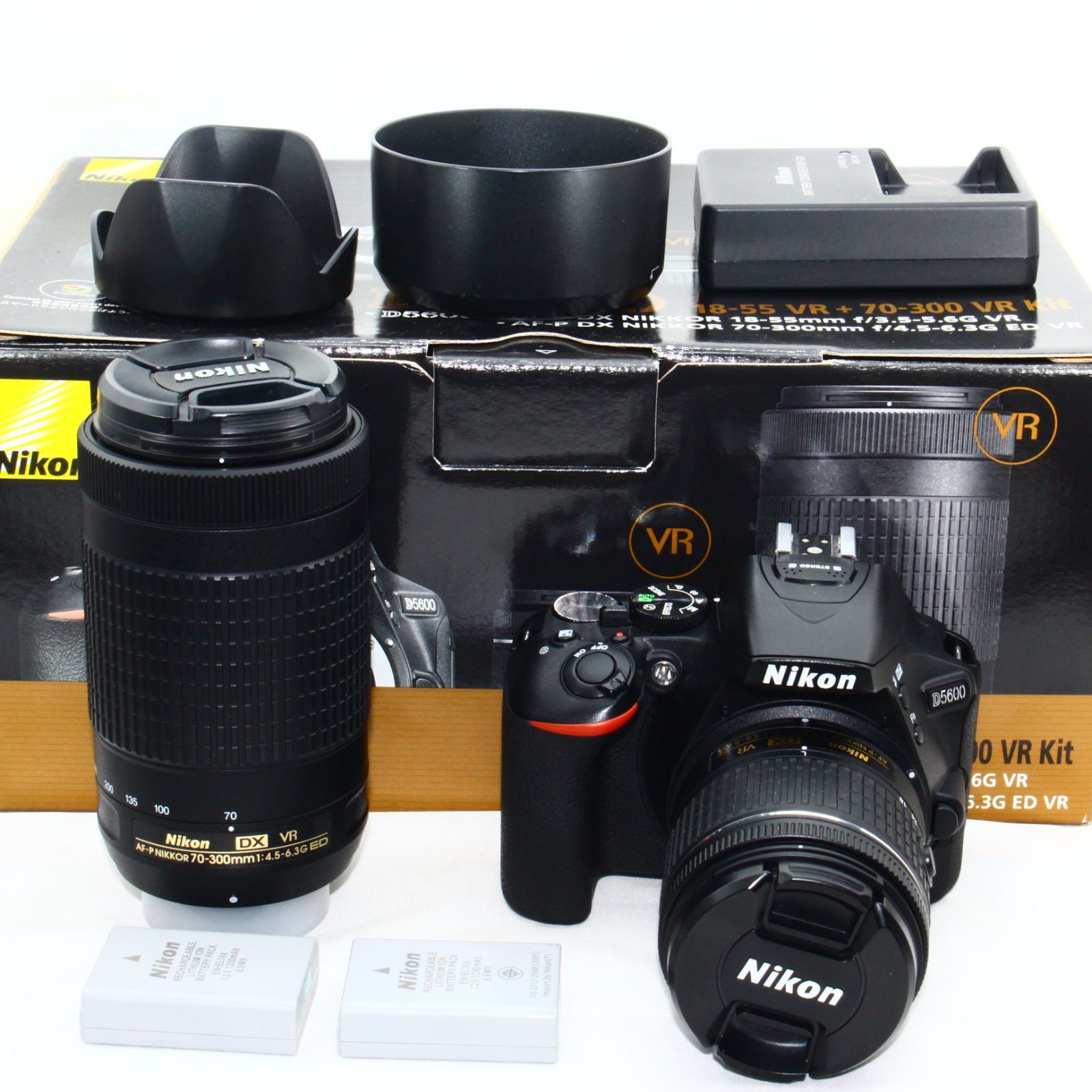 Amazon | Nikon デジタル一眼レフカメラ D5600 ダブルズームキット ブラック D5600WZBK | デジタル一眼レフ 通販