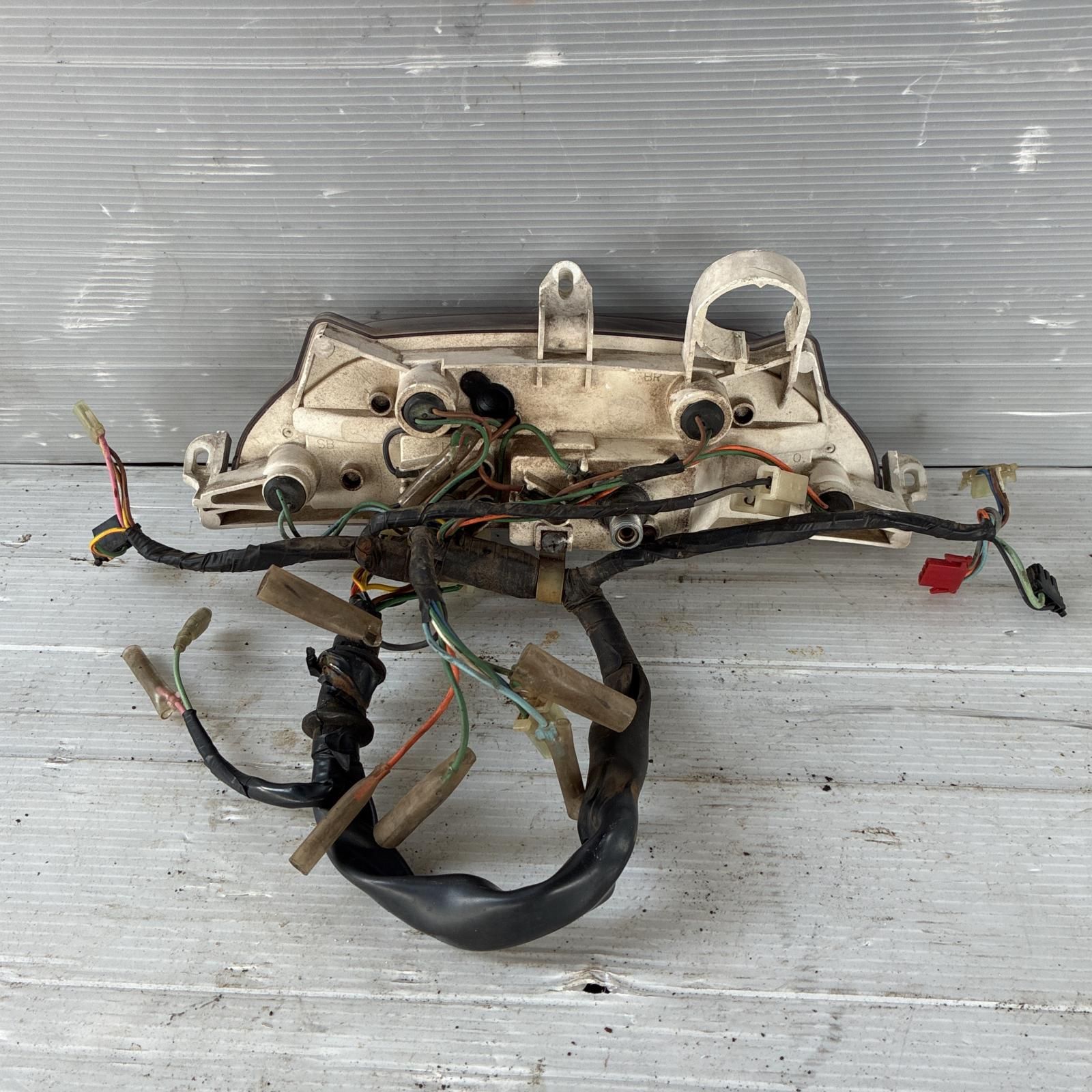 メーターブラケット ハーレー 社外 中古 バイク 部品 クローム FXDL XL