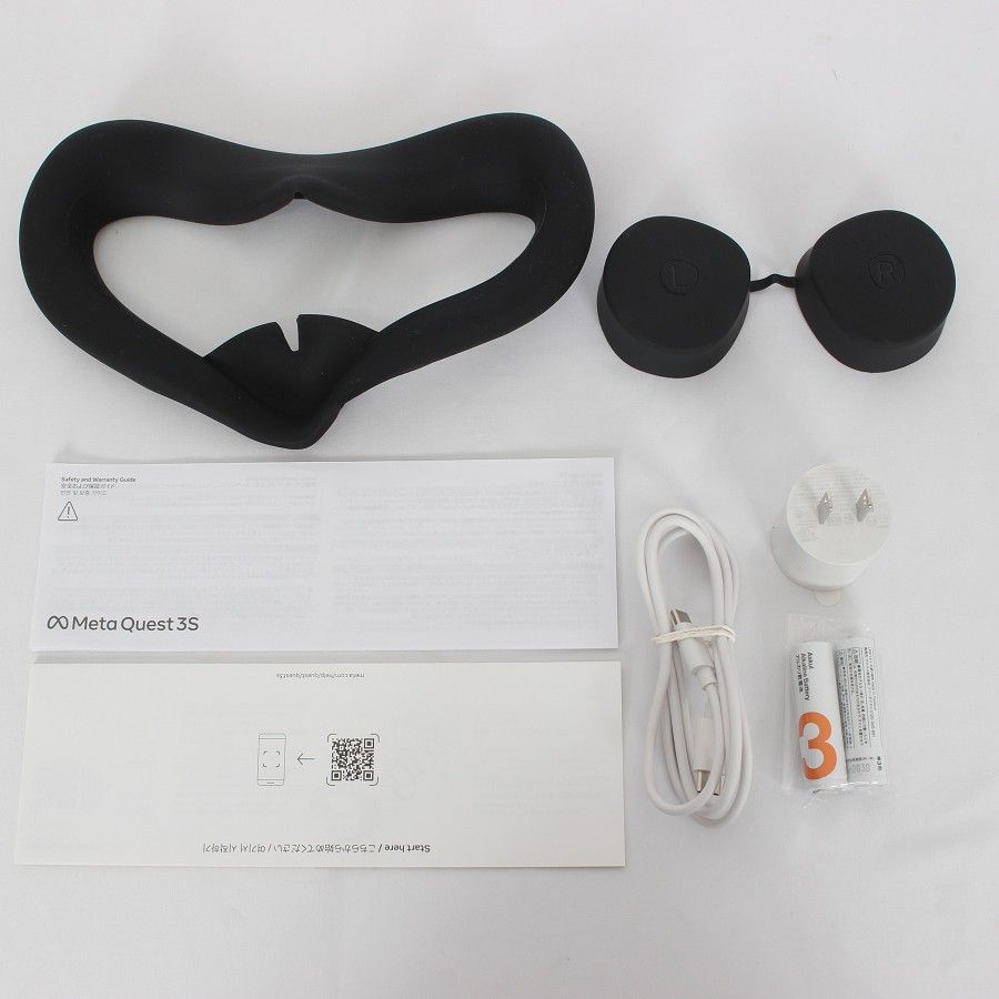 美品　メタクエスト 128G BOBOマウントディスプレイとは付属バッテリー付 美品 メタクエスト 128G BOBOマウントディスプレイとは付属