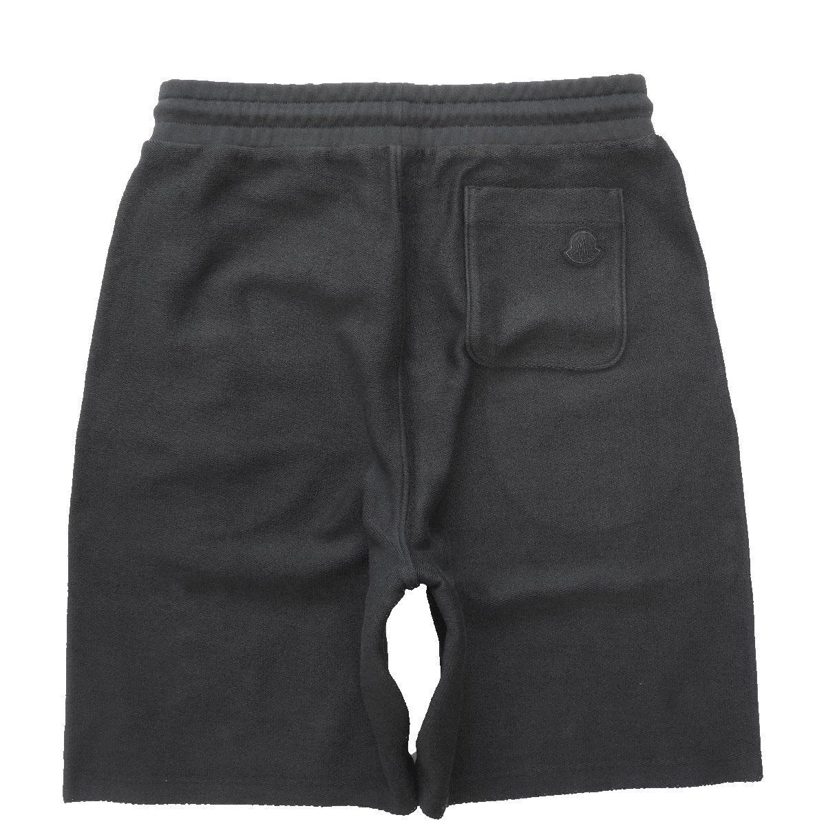 MONCLER ブラック ショートパンツ Mサイズ MONCLER ブラック ショートパンツ Mサイズ