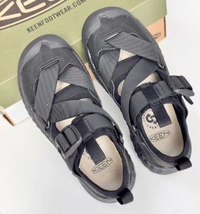 KEEN キーン サンダル スポーツサンダル オールジェンダー