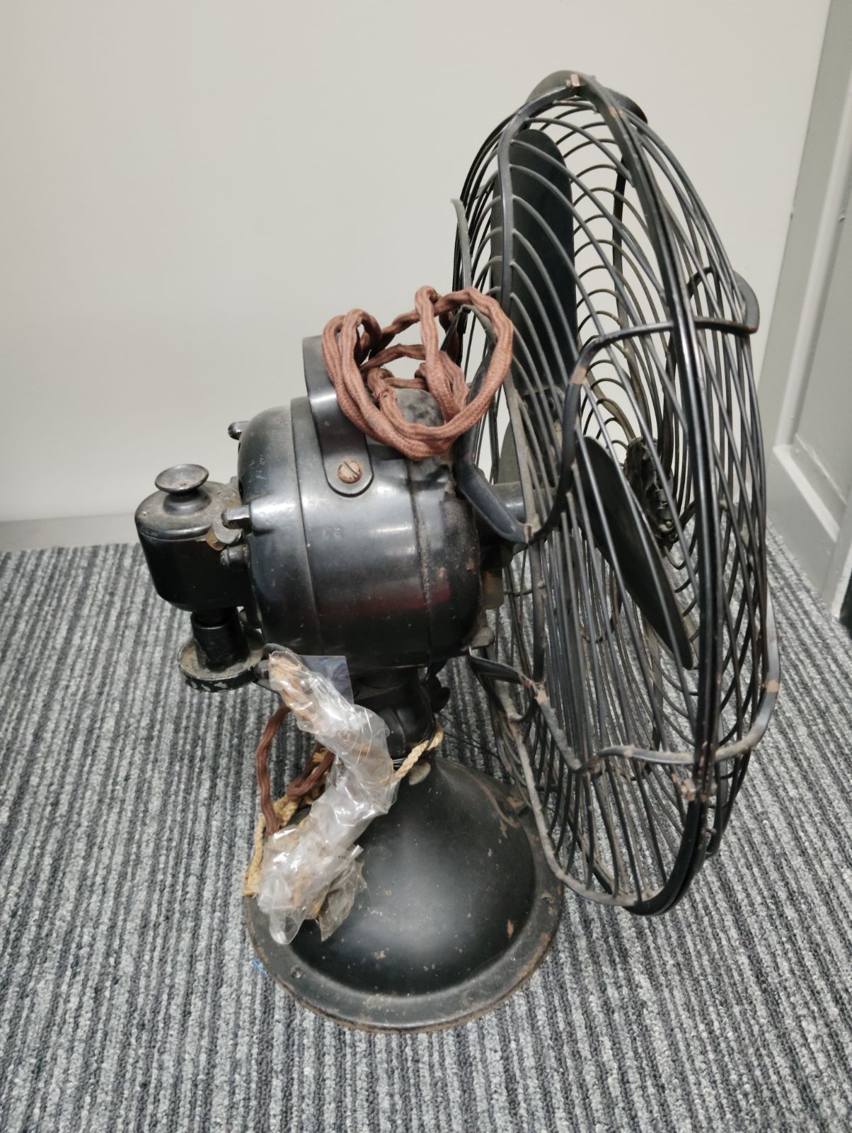 1001H09 SEW 芝浦製作所 扇風機 睡蓮 芝浦扇風機 103380型