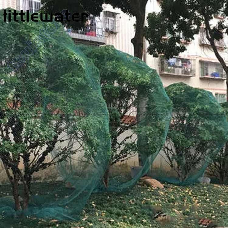 細かい目合いでも超軽量農園芸用資材