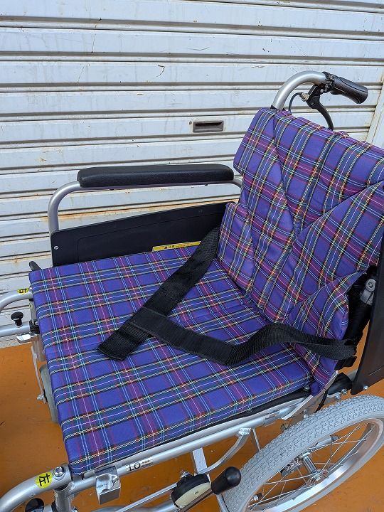 車椅子カワムラKA816