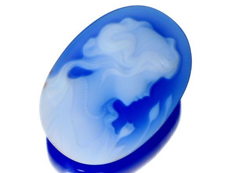 ジュエリー極】爽やかで清楚な女性 高級ブルーストーンカメオルース