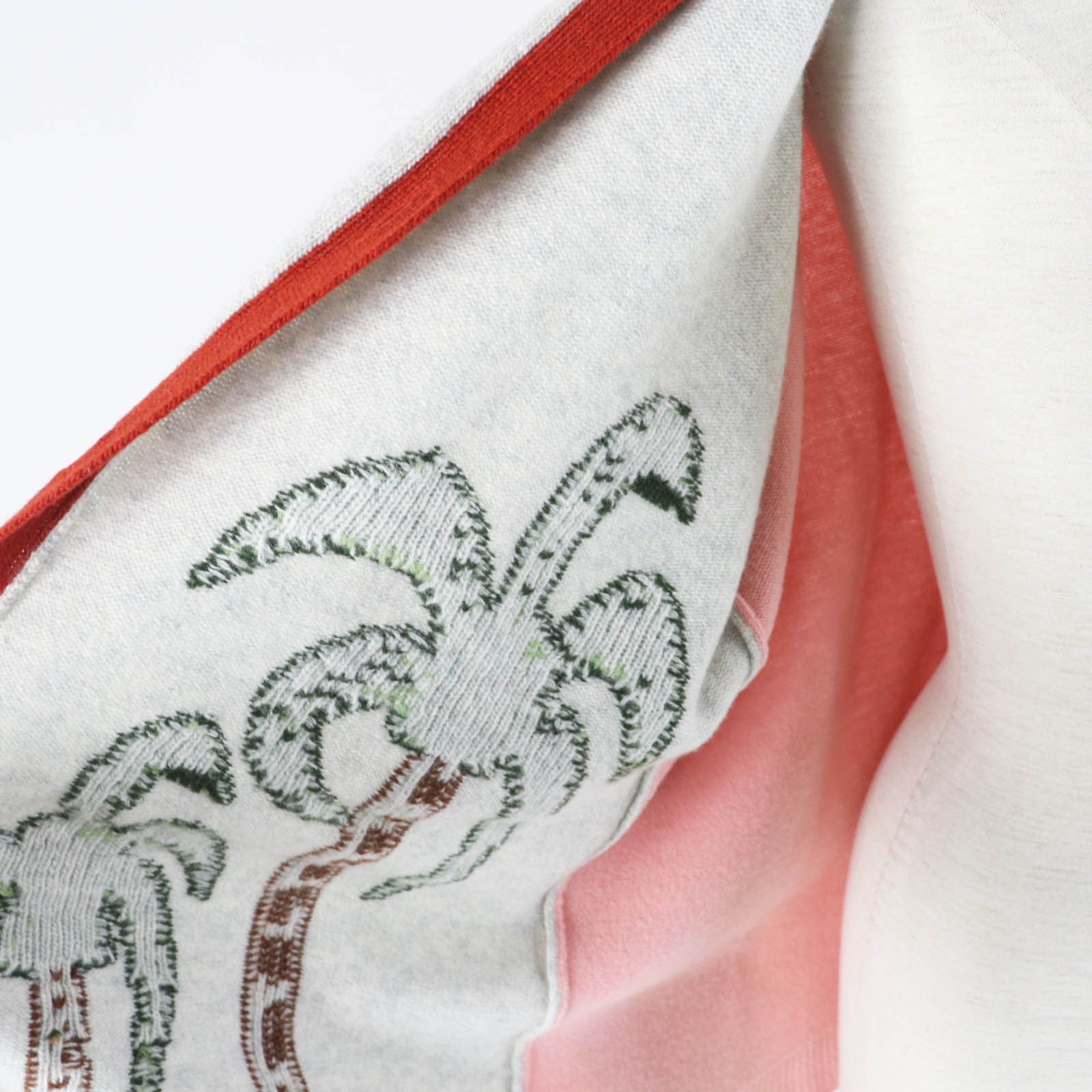極美品◎LOEWE ロエベ S897Y16K01 ウール100% アナグラム刺繍 極美品◎LOEWE ロエベ S897Y16K01 ウール100% アナグラム刺繍