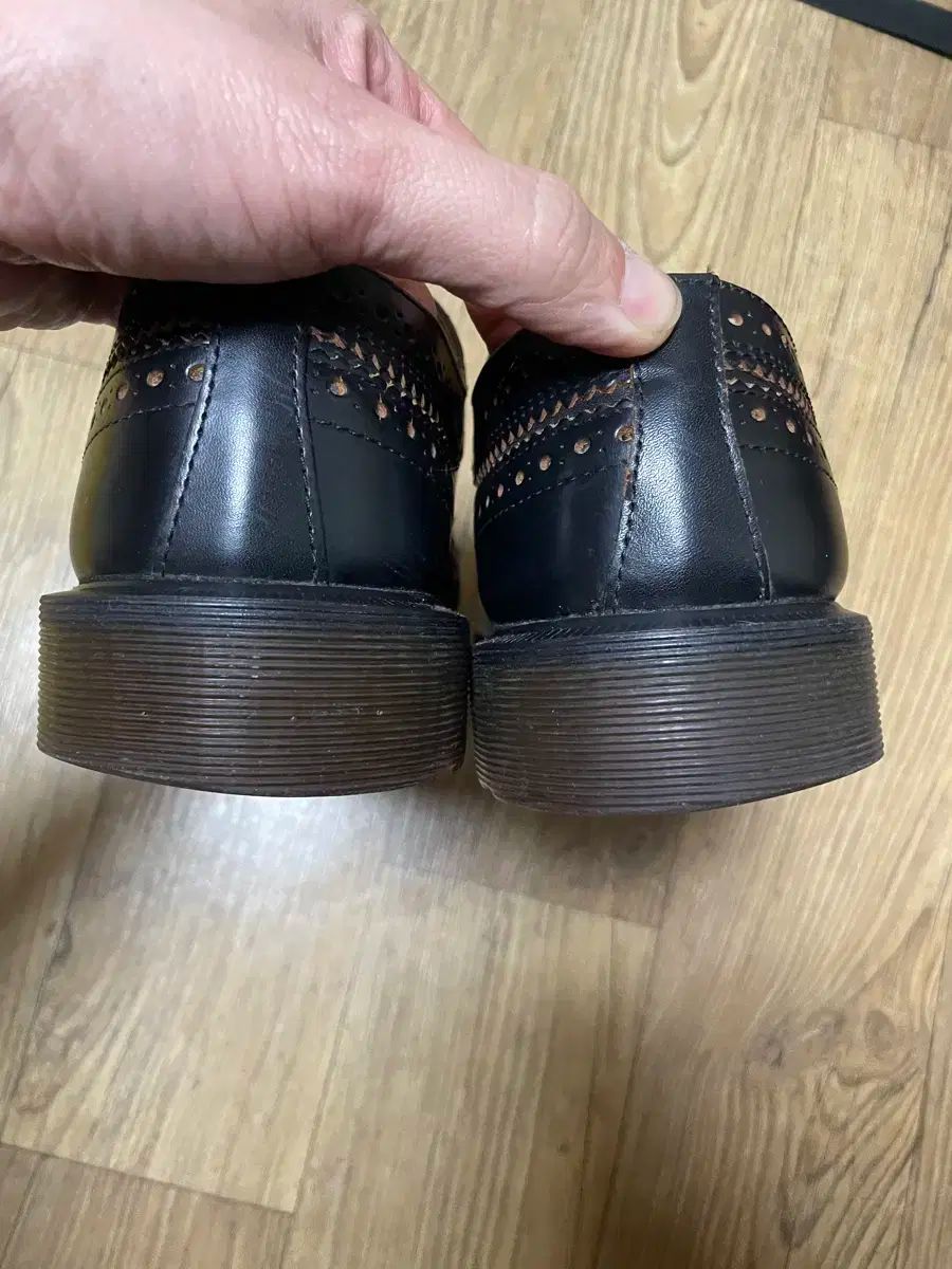 MARTENS ドクターマーチン