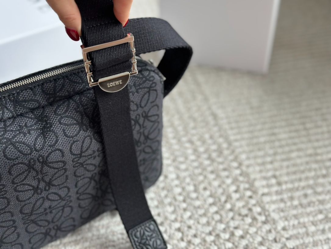LOEWE|ロジェウィメンバッグ新型Militaryワイドショルダーストラッププリントカバー郵便配達バッグショルダーバッグショルダーバッグ-WTO輸入-WTO輸入1