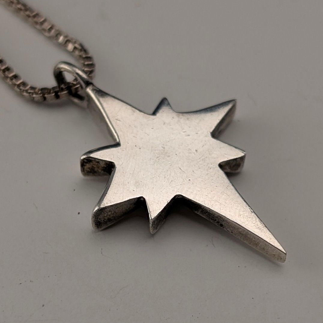 純銀製スター型ペンダント 純銀ネックレス付き