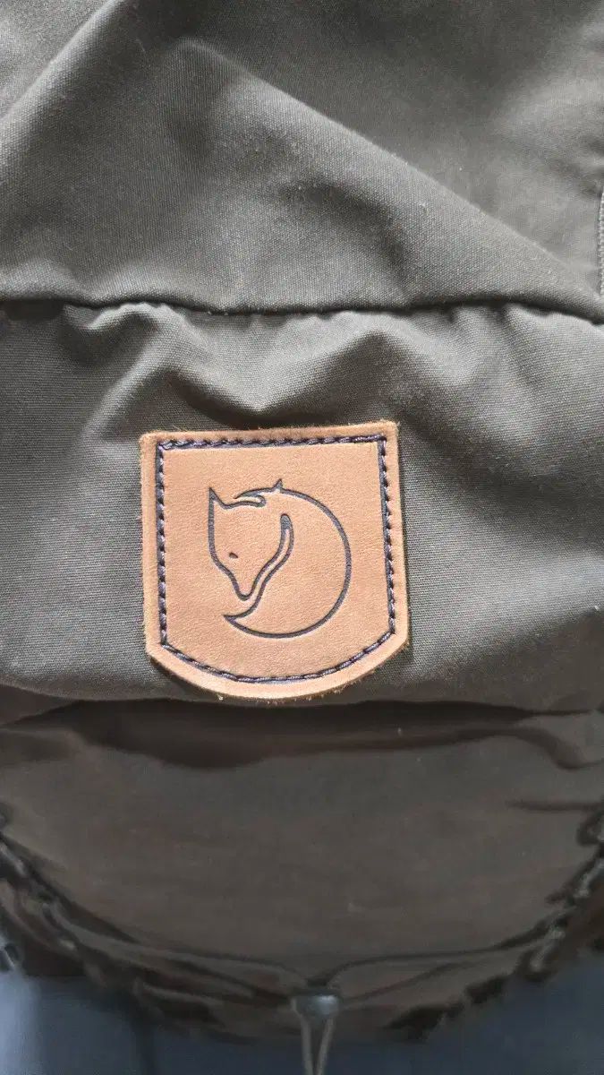 Fjällräven フェールラーベン Singi 28 リュックサック