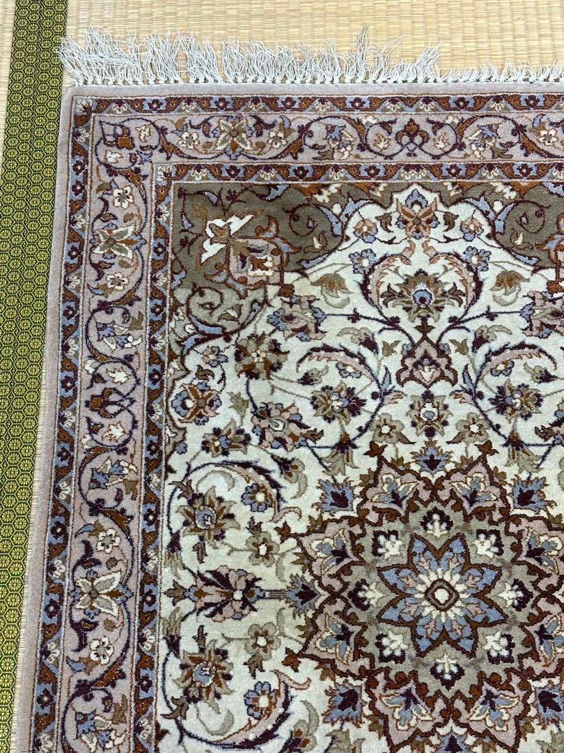 イスファハン産シルクウールペルシャ絨毯 81万ノット 東ゆ0707