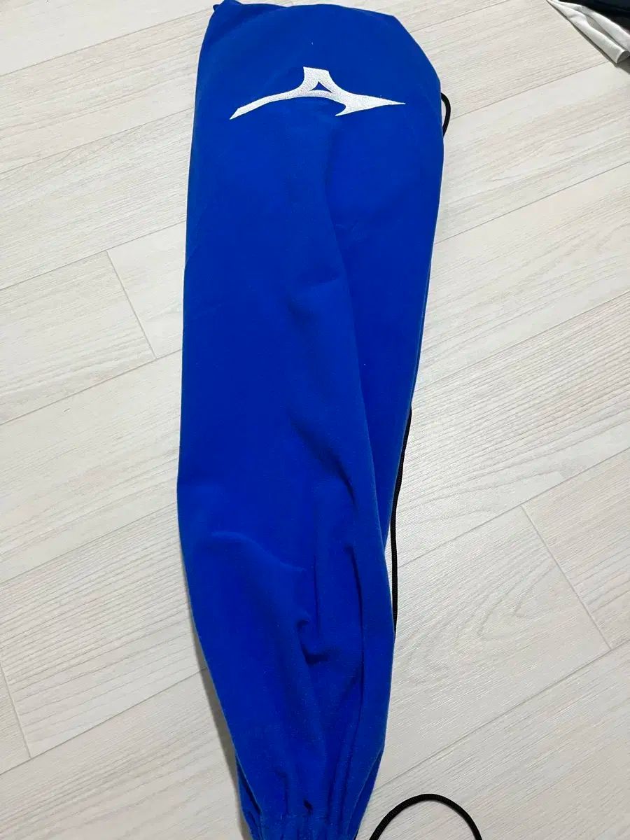  ミズノ アルティウス03フィル 4 U その他 バドミントン