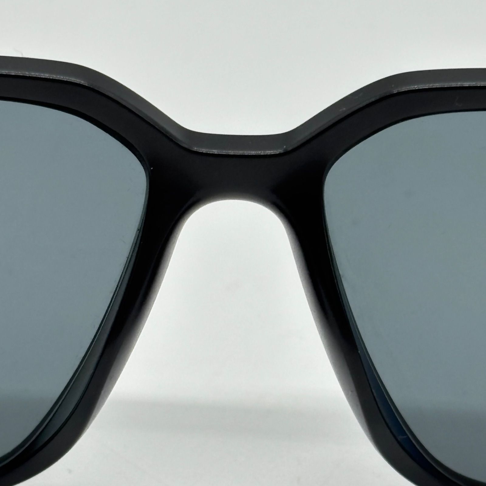 未使用に近い】PRADA プラダ サングラス 黒 ブラック スポーツ