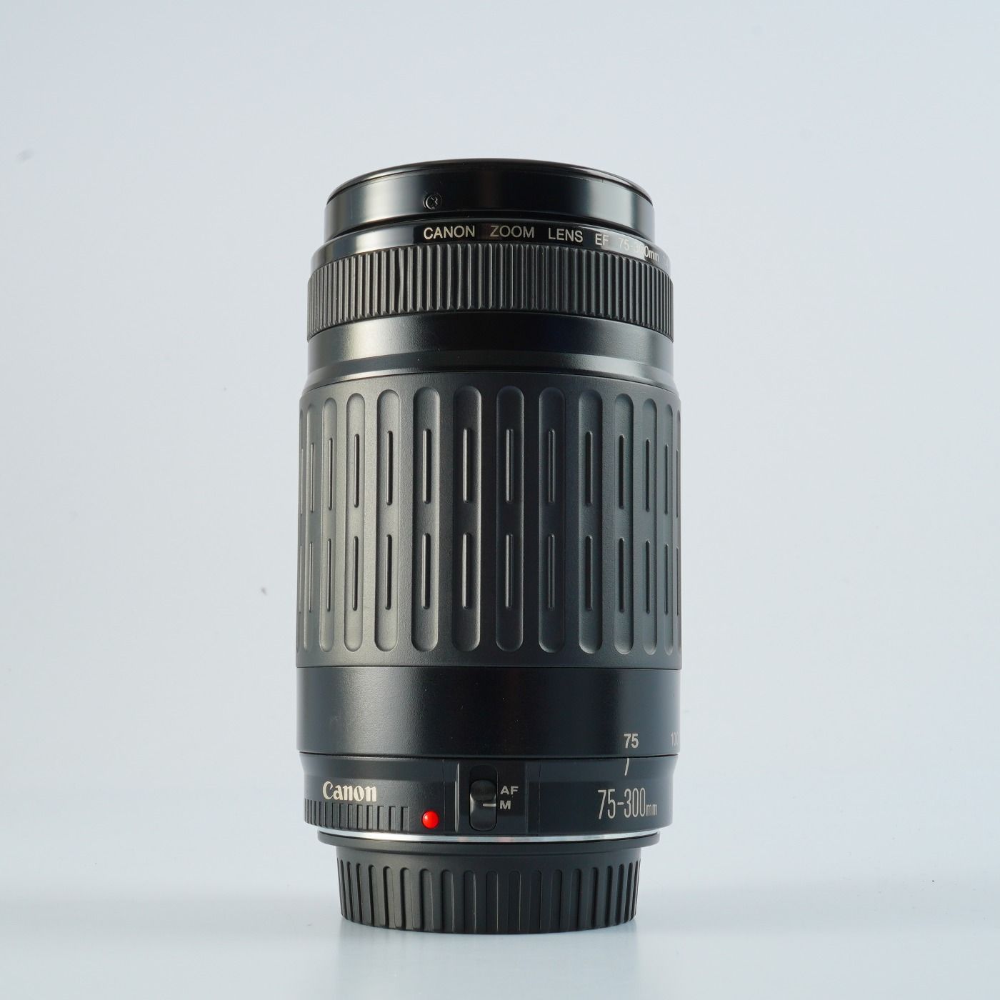 【ジャンク扱い】Canonズームレンズ　EF 75-300mm f4-5.6 ジャンク】 Canon キヤノン EF 75-300mm F/4-5.6 ズームレンズ
