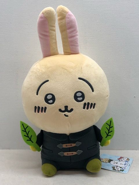 ちいかわ　うさぎ　トレバ限定　ぬいぐるみ タグ付き☆ちいかわ トレバ限定 冬なスタイルぬいぐるみ うさぎ