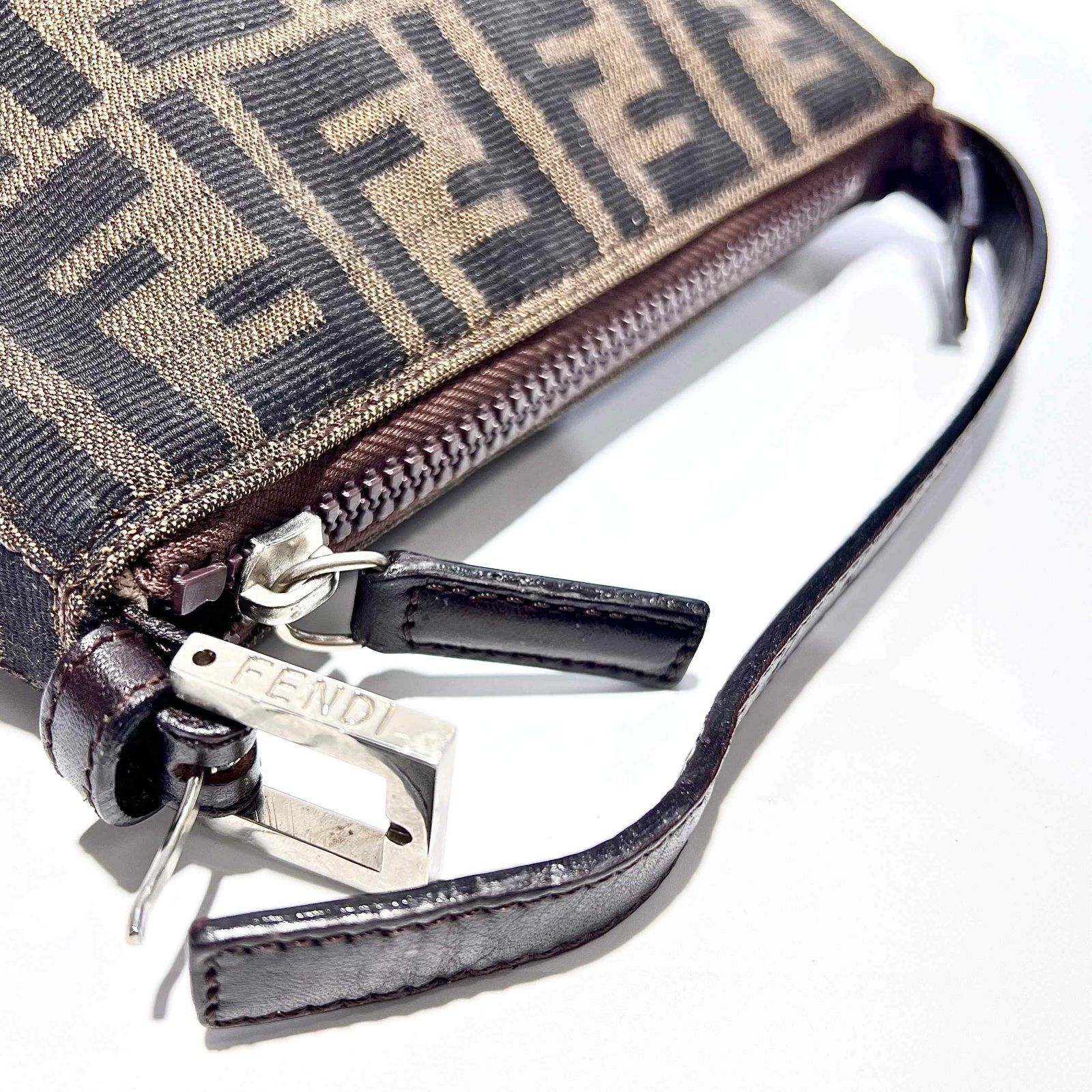 FENDI フェンディ ズッカ柄 ミニ ハンドバッグ アクセサリー
