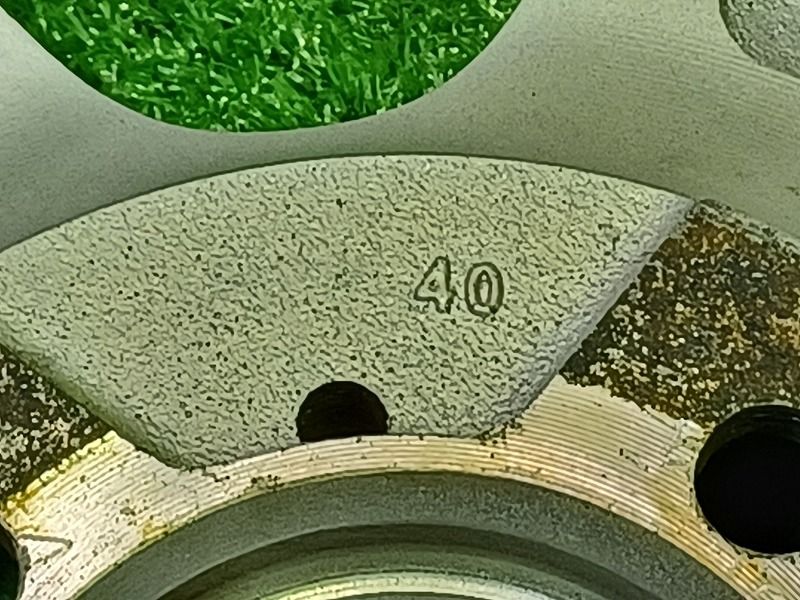 安い！かわいい！ ブリヂストン ファング ﾉｰﾄ ホイール アルミ ガンメタ 14インチ 5.5J 4穴 4本 100 40 教育