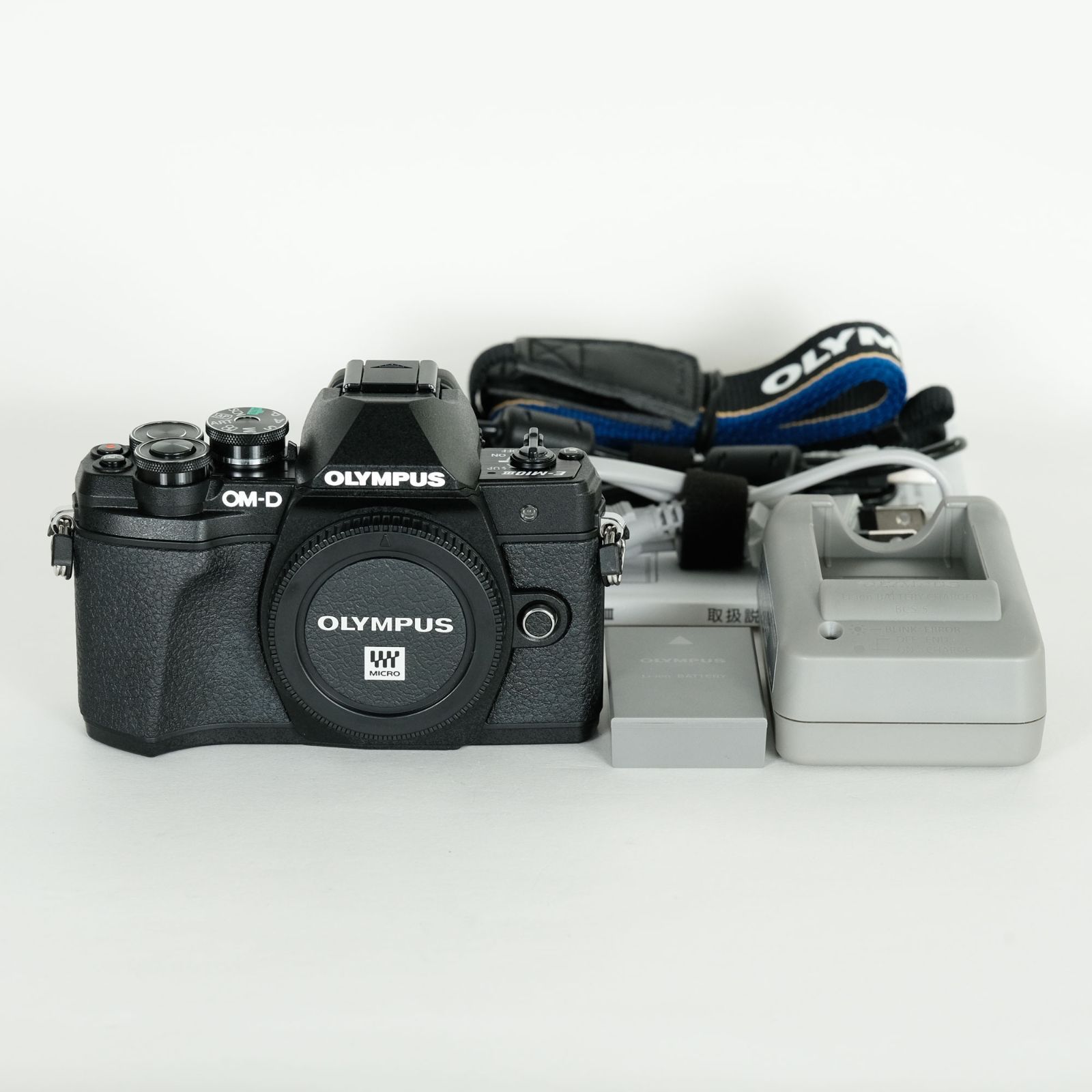 ｜シャッター数1 185回 OLYMPUS OM-D E-M10 Mark III ボディ ブラック | マイクロフォーサーズマウント