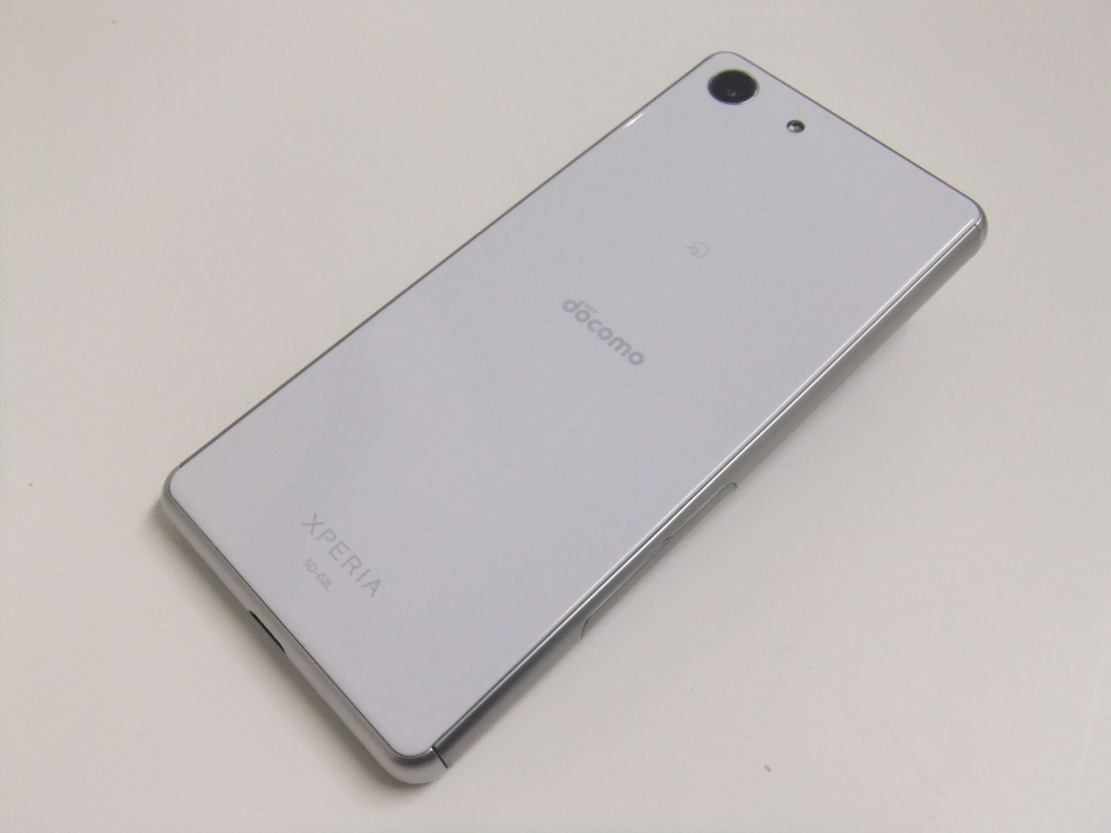 中古】 Xperia Ace SO-02L ホワイト docomo SIMロック解除済