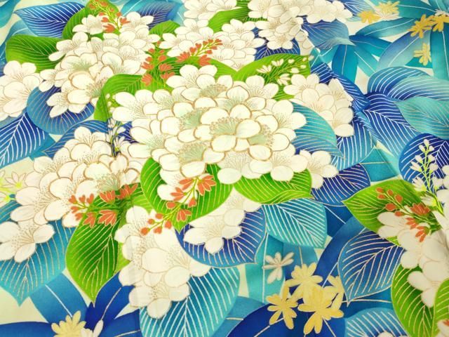 豪華な菊花模様 金彩 金駒刺繍 露草 青海波 白 黒 灰 袷 正絹 振袖 着物 豪華な菊花模様 金彩 金駒刺繍 露草 青海波 白 黒 灰 袷 正絹