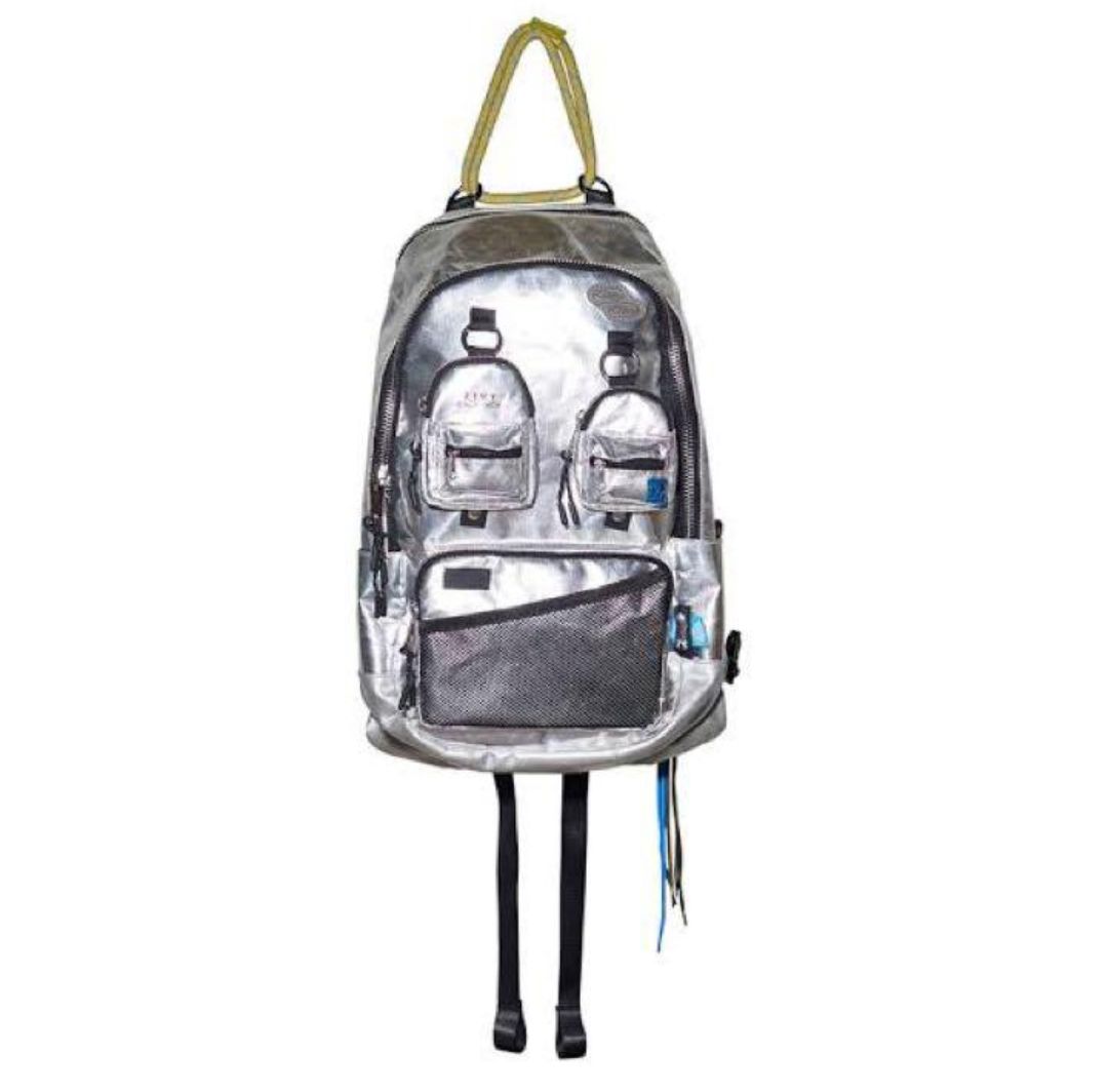 【最終値下げ】ずとまよ BACKPACK Limited Silver 二個バックパック