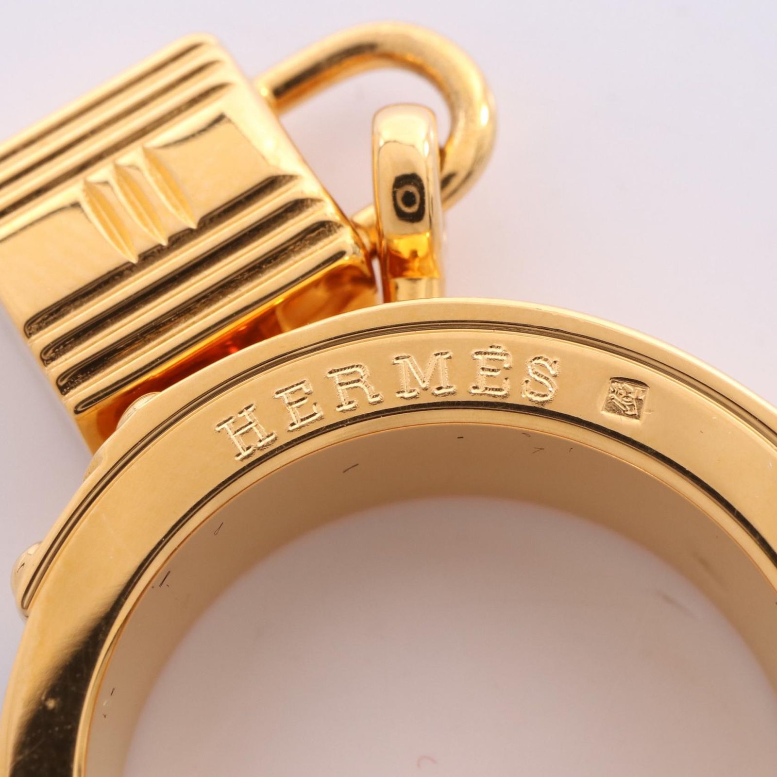HERMES エルメス ケリー スカーフリング - メルカリ