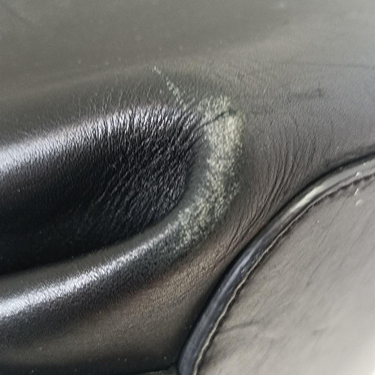 EMILIO PUCCI(PUCCI)(エミリオプッチ) ショルダーバッグ - 黒  